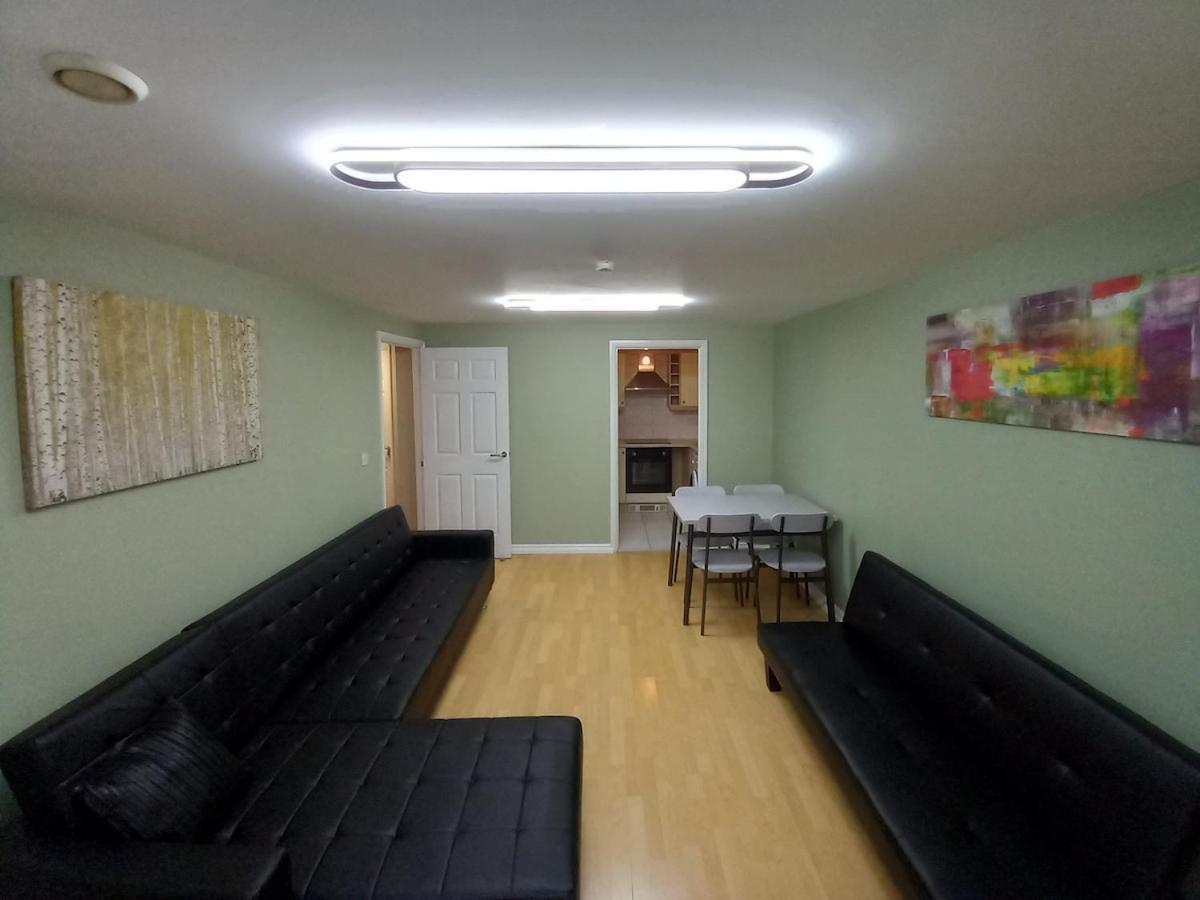The Free Parking And Plenty Coffee Supplied Apartment! Apartment *